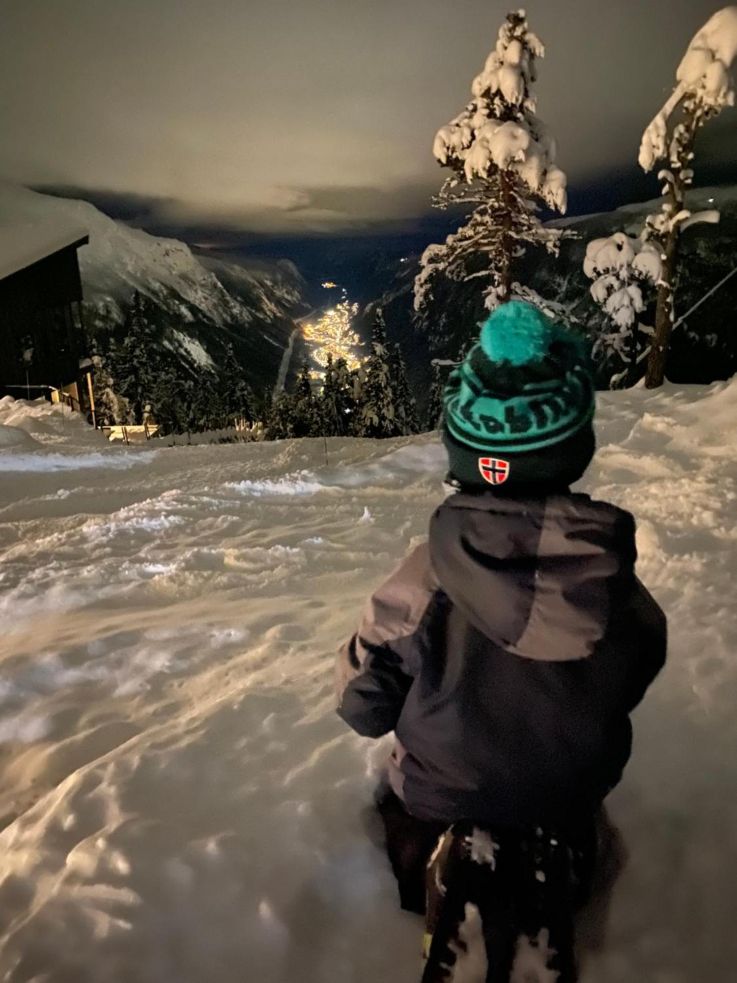 New Apartment, Gausta In Rjukan. Ski In/ Ski Out エクステリア 写真
